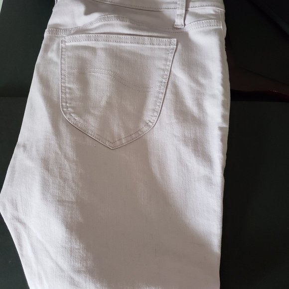 Ladies Lee Riders Midrise Shorts Pink Size 18 Medium - Picture 3 of 4